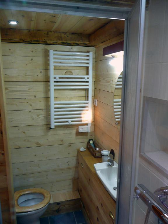 Chalet Bois D'Antan Bed & Breakfast Sainte-Foy-Tarentaise Room photo