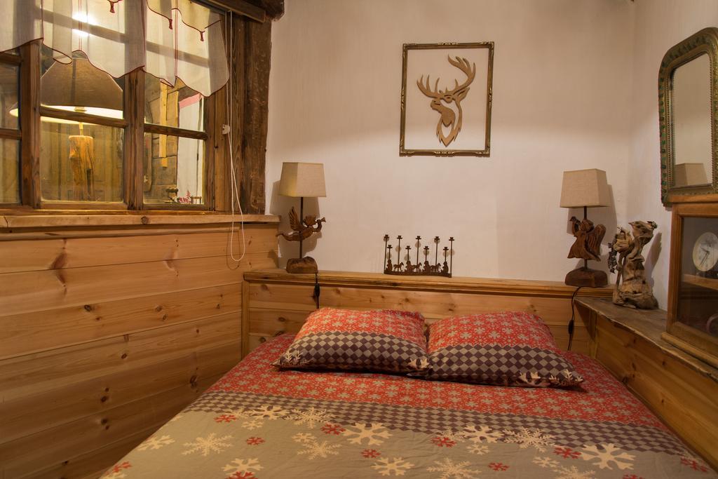 Chalet Bois D'Antan Bed & Breakfast Sainte-Foy-Tarentaise Room photo