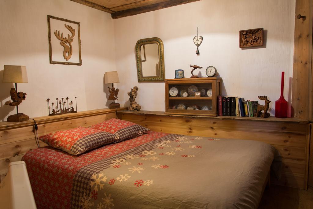 Chalet Bois D'Antan Bed & Breakfast Sainte-Foy-Tarentaise Room photo