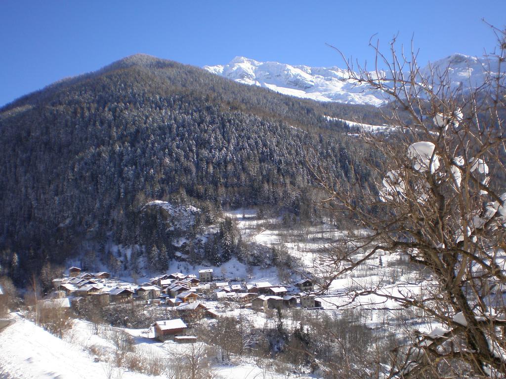 Chalet Bois D'Antan Bed & Breakfast Sainte-Foy-Tarentaise Exterior photo
