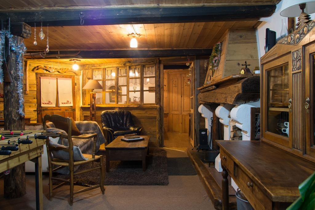 Chalet Bois D'Antan Bed & Breakfast Sainte-Foy-Tarentaise Exterior photo