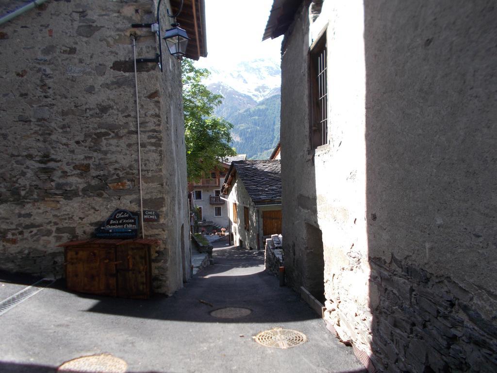 Chalet Bois D'Antan Bed & Breakfast Sainte-Foy-Tarentaise Exterior photo